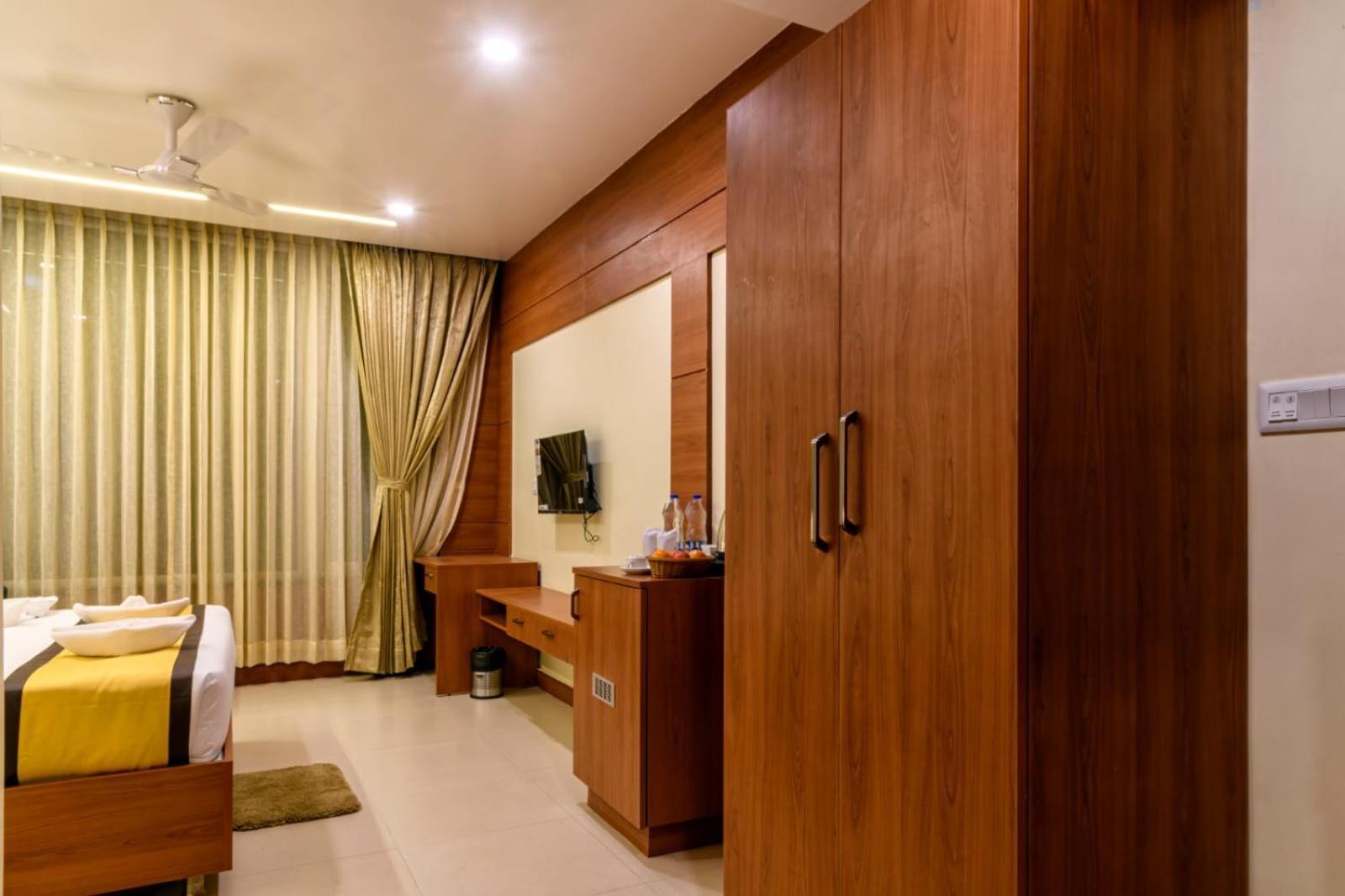 Rs Regal Inn-Деогар Екстер'єр фото